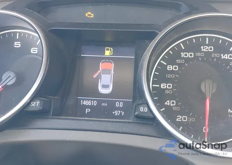 2010 Audi A5 Premium Plus z USA, uszkodzony, nr VIN WAUJFAFH7AN014050